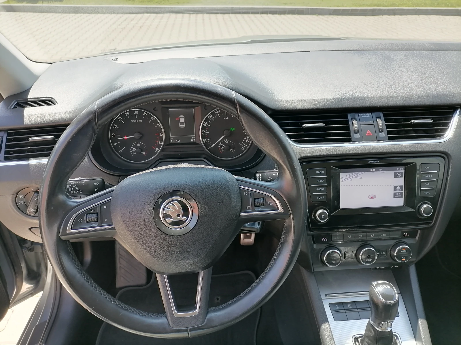 Skoda Octavia 2.0 TDI DSG - изображение 10