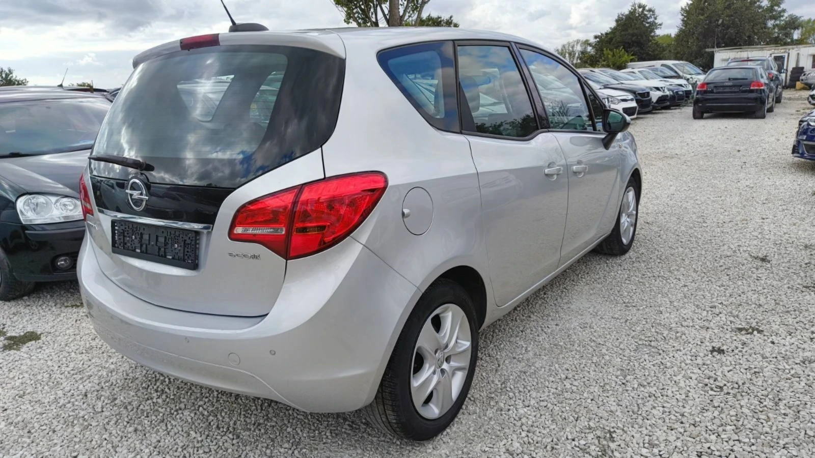 Opel Meriva 1, 4 БЕНЗИН/ГАЗ - изображение 3