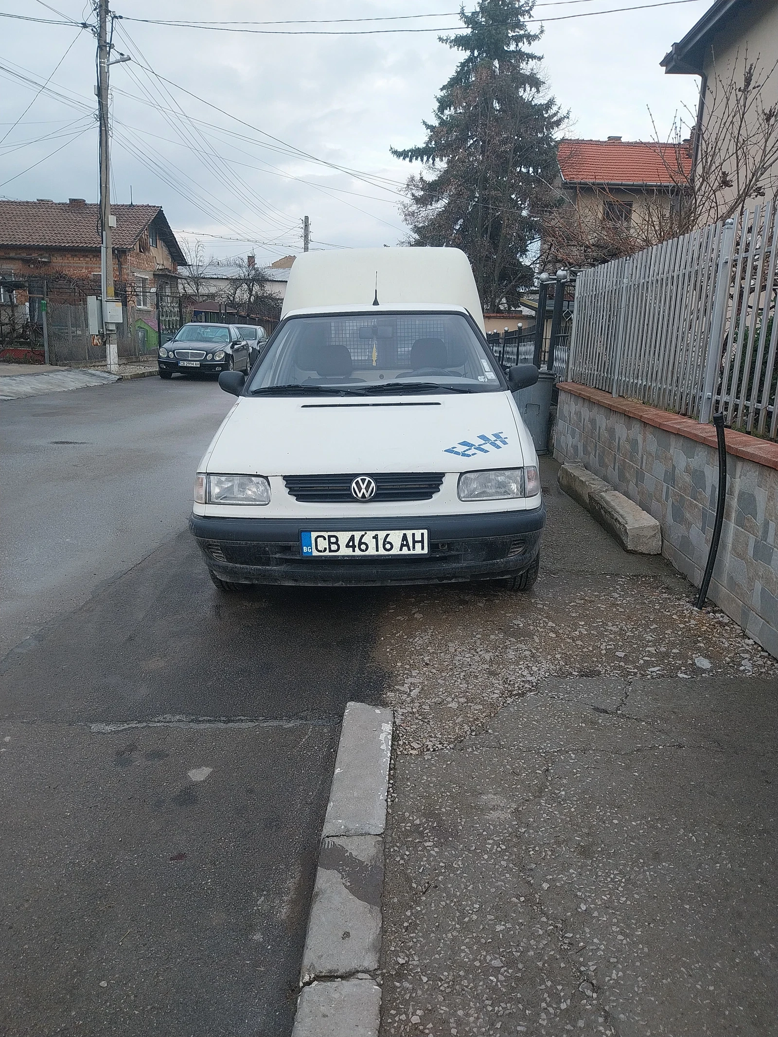 VW Caddy PICUP 1, 9D - изображение 2