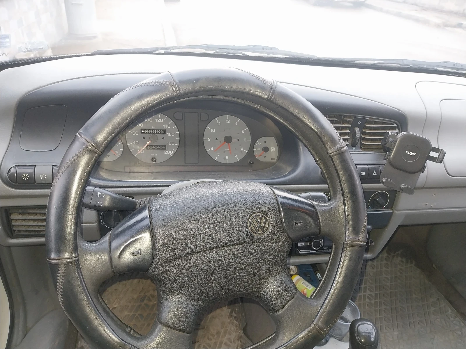 VW Caddy PICUP 1, 9D - изображение 3