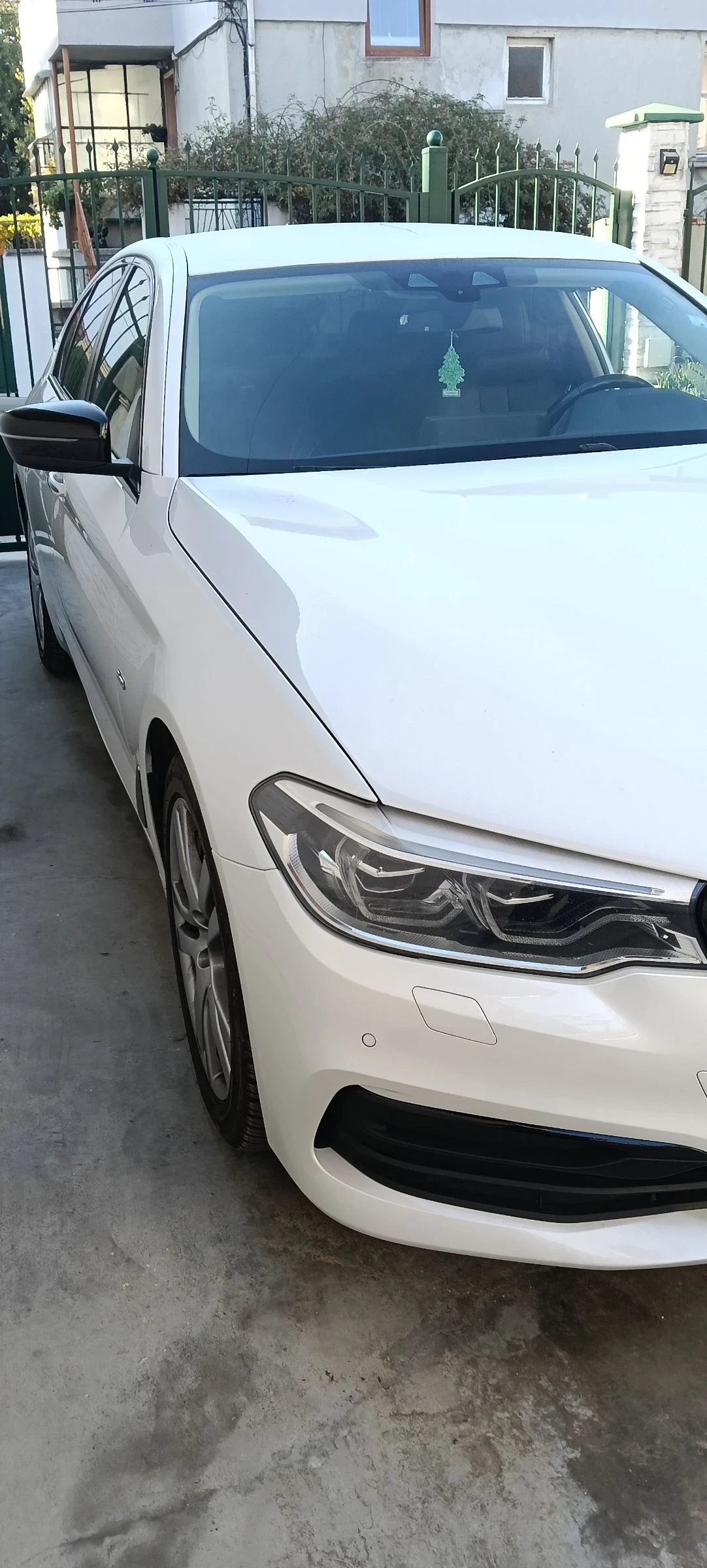 BMW 530 Х drive - изображение 2