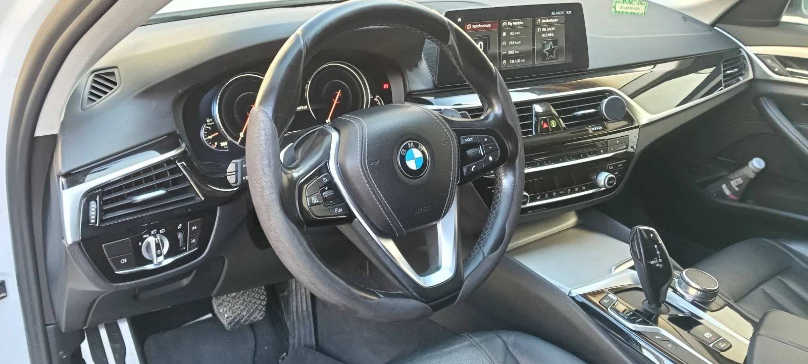 BMW 530 Х drive - изображение 6