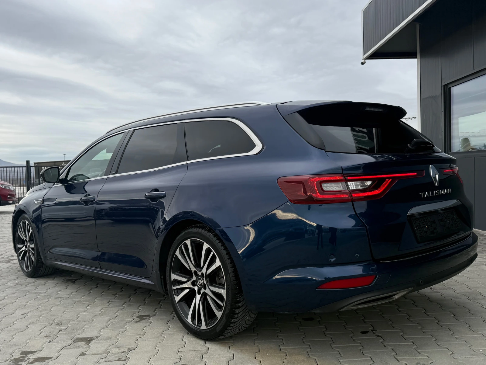 Renault Talisman 1.6 DCI 160 кс INITIALE PARISСобствен лизинг !!! - изображение 7