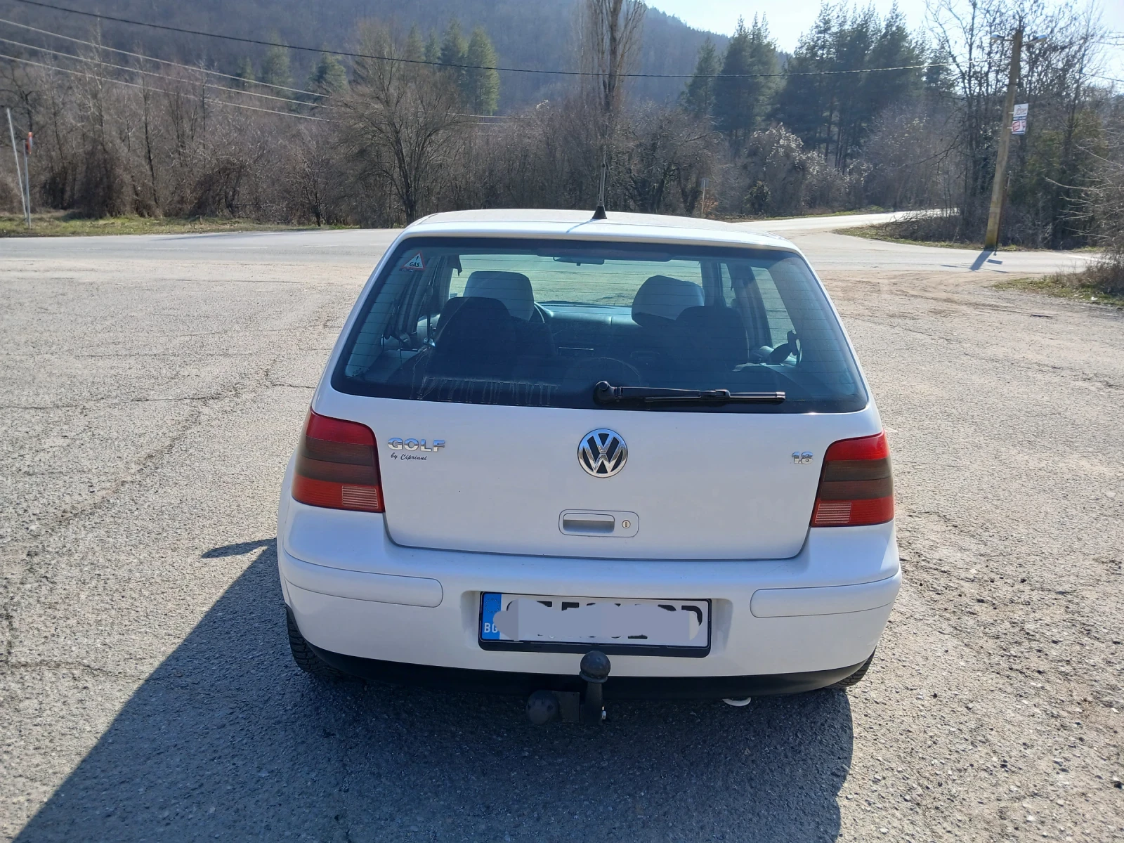 VW Golf 1.8i 125 к.с., снимка 4 - Автомобили и джипове - 53842828