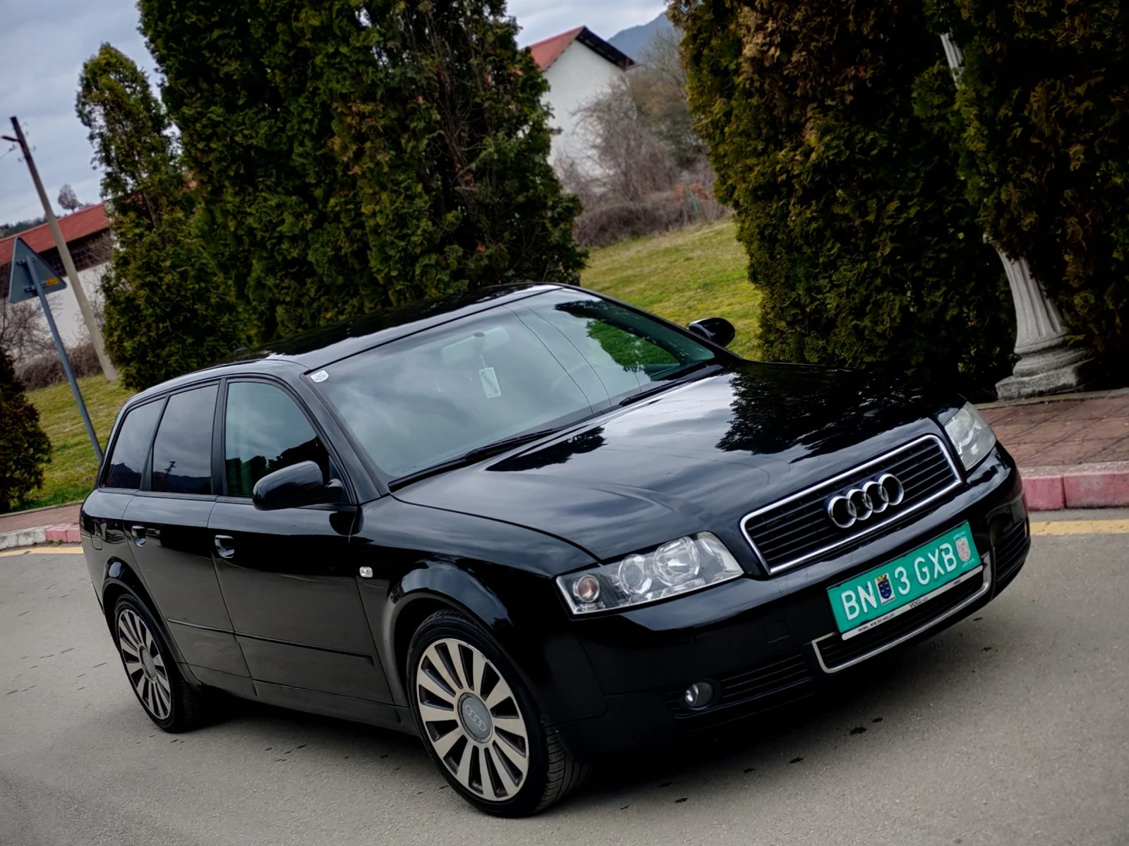 Audi A4 1.9TDI(131)-6-СКОРОСТИ* BНОВ ВНОС* , снимка 8 - Автомобили и джипове - 53890175
