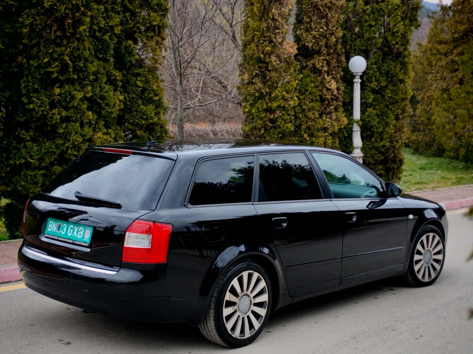 Audi A4 1.9TDI(131)-6-СКОРОСТИ* BНОВ ВНОС* , снимка 6 - Автомобили и джипове - 53890175