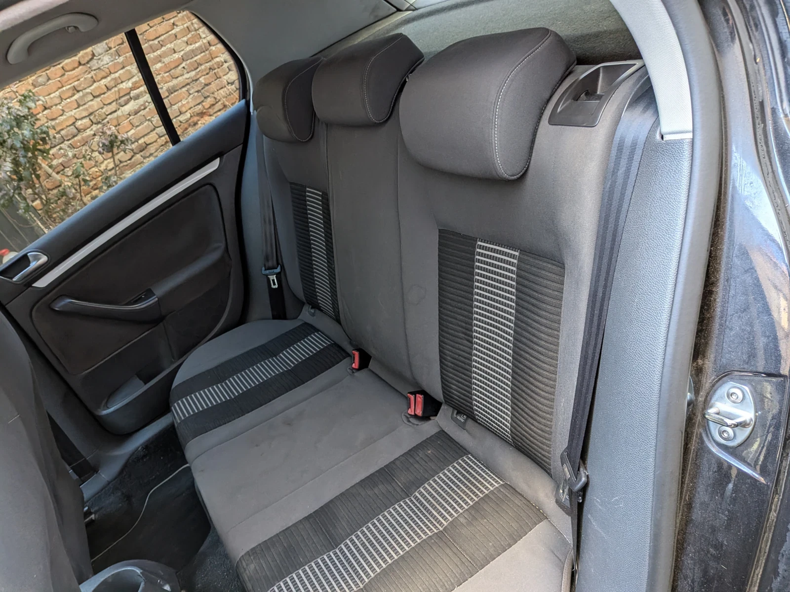 VW Golf 1.6  Бензин/Газ, снимка 8 - Автомобили и джипове - 53992020