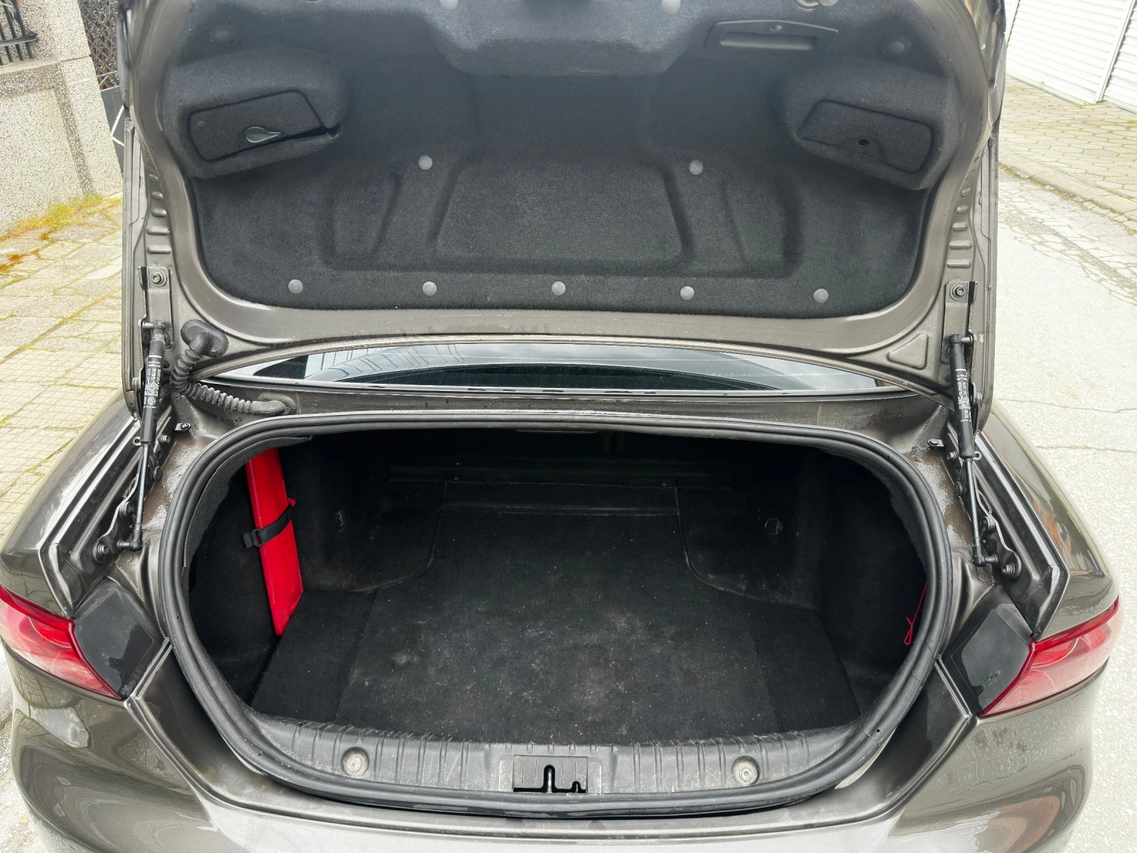 Alfa Romeo 159 2.4 JTDM, снимка 10 - Автомобили и джипове - 53998122