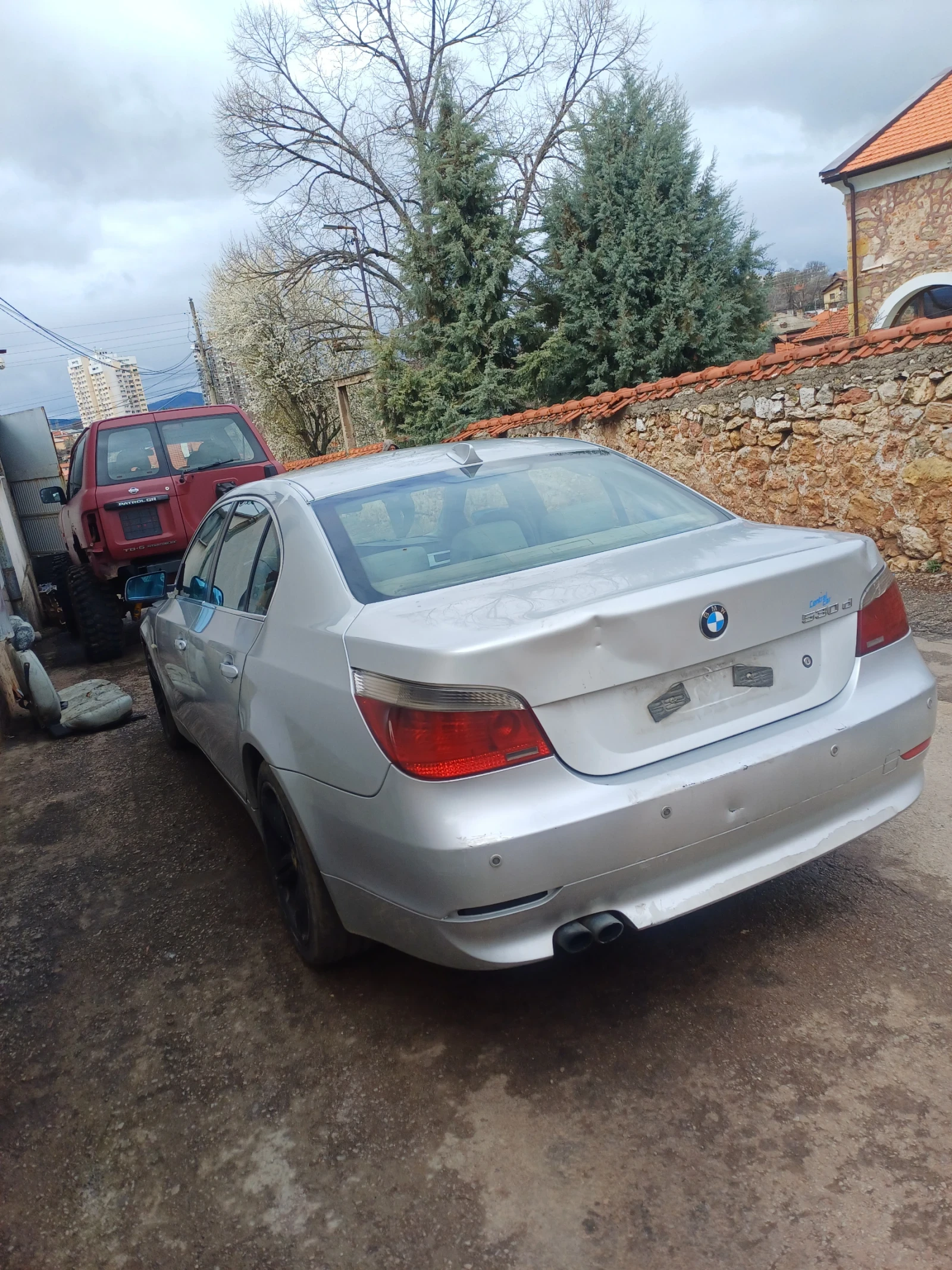BMW 530, снимка 3 - Автомобили и джипове - 54375481