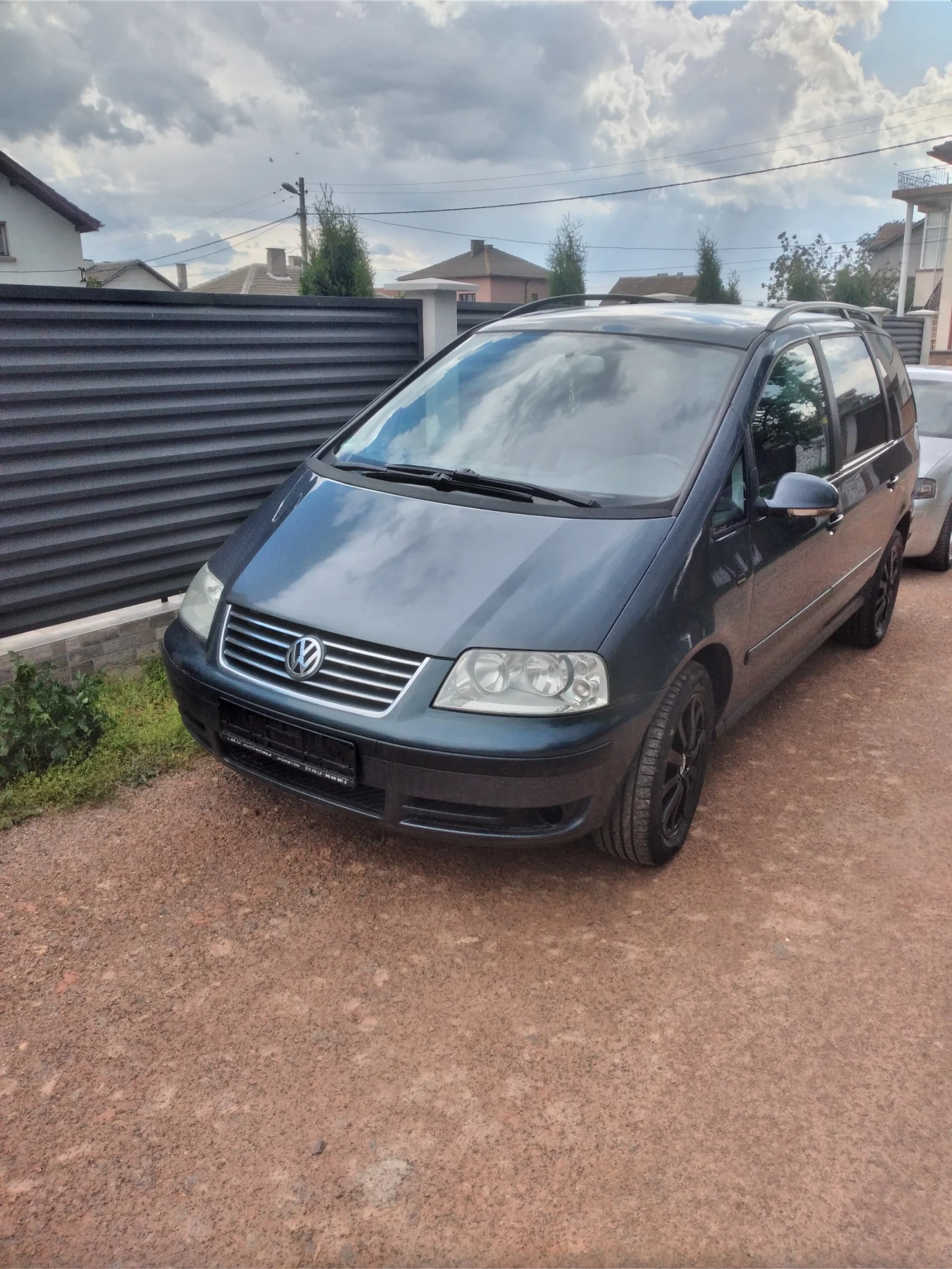 VW Sharan