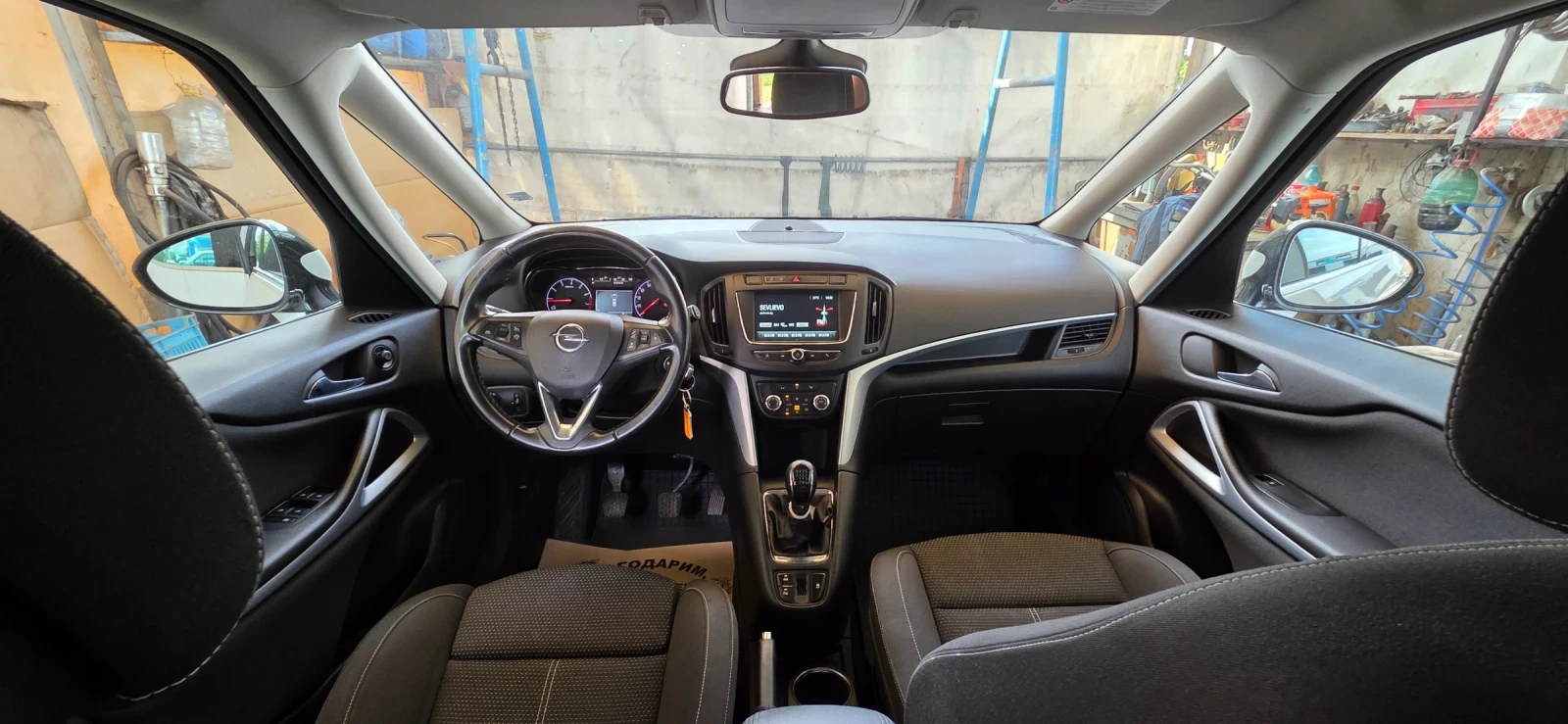 Opel Zafira 1.6i turbo 150к.с.7места, Каско, ТОП., снимка 16 - Автомобили и джипове - 54775192