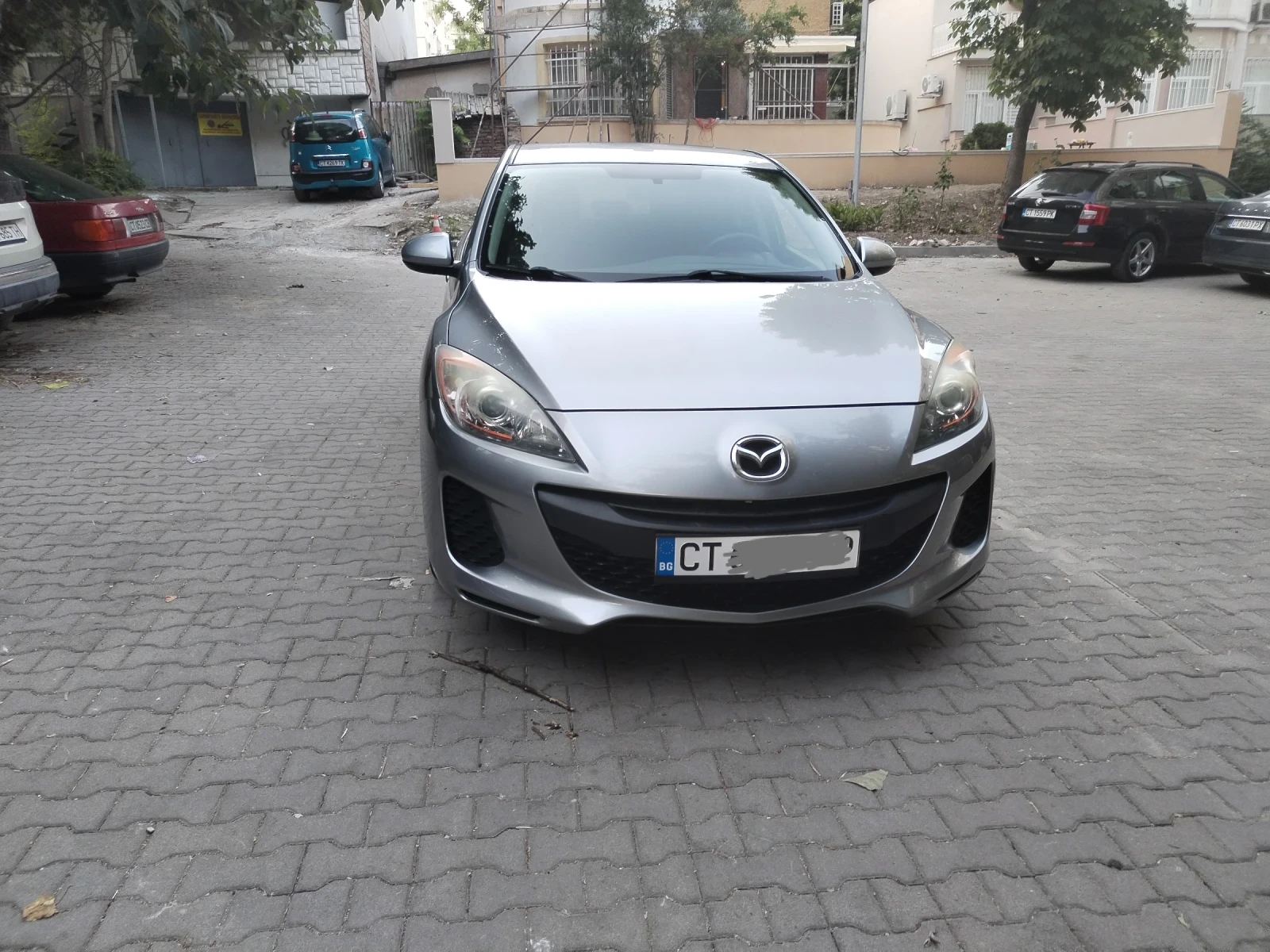 Mazda 3 1.6i, снимка 2 - Автомобили и джипове - 55546783