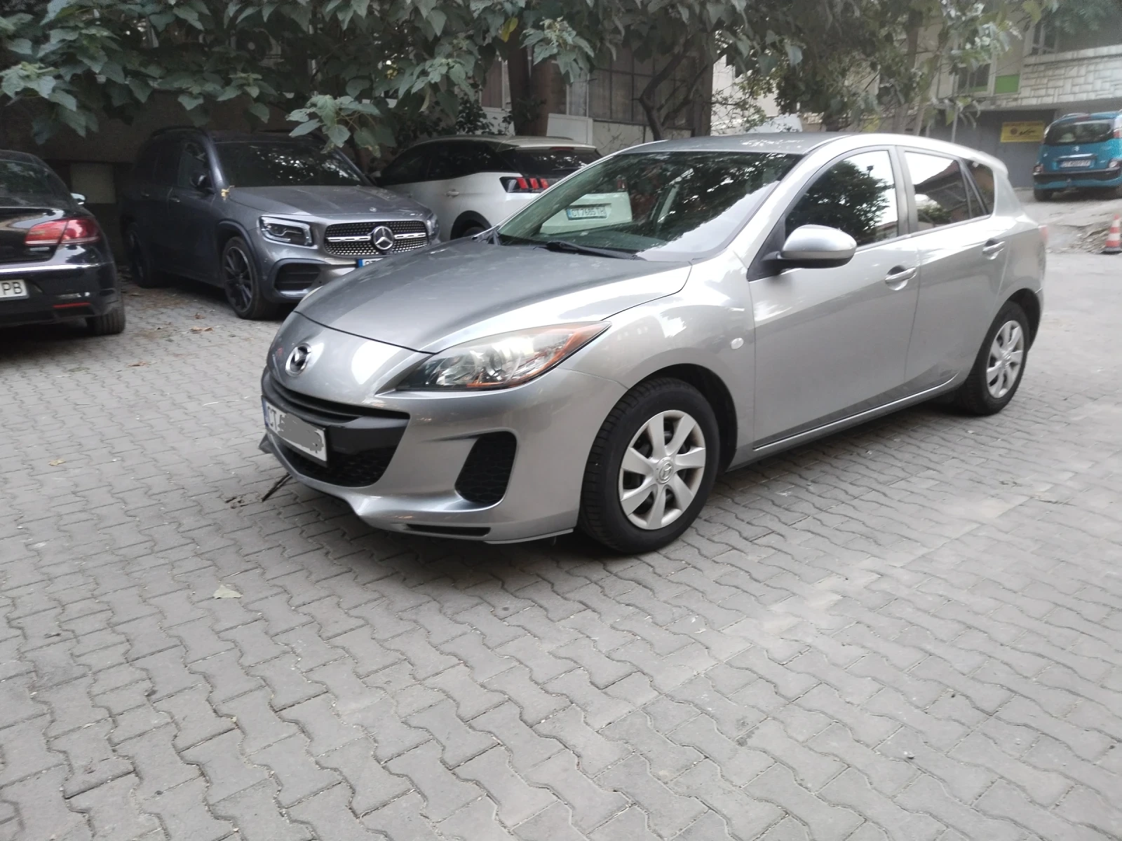 Mazda 3 1.6i, снимка 3 - Автомобили и джипове - 55546783