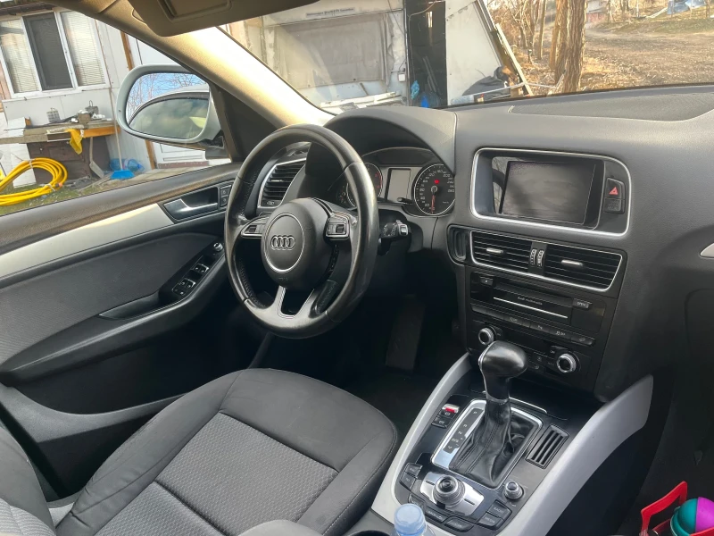 Audi Q5 2.0TDI 190к.с Quattro S Tronic, снимка 10 - Автомобили и джипове - 53063049