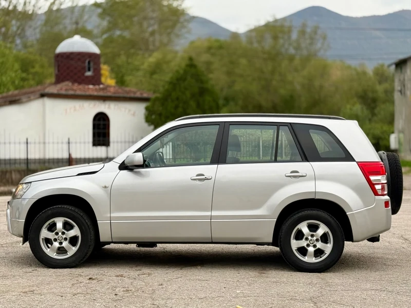 Suzuki Grand vitara Keyless* Navi* Обслужен , снимка 8 - Автомобили и джипове - 52057573