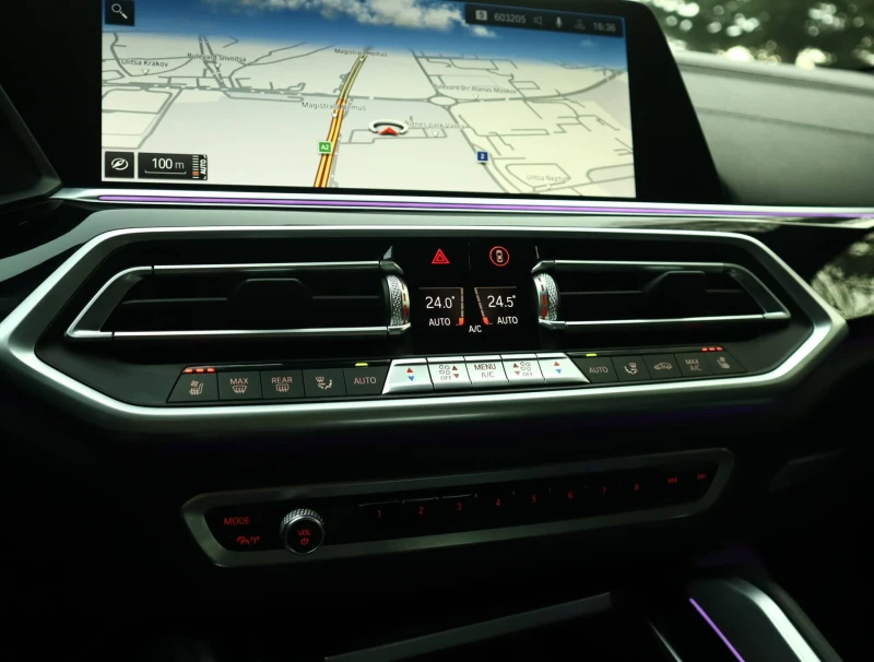 BMW X6 M50I/Камера 360/Обдухване/Амбиент/Side Assist, снимка 12 - Автомобили и джипове - 53167391