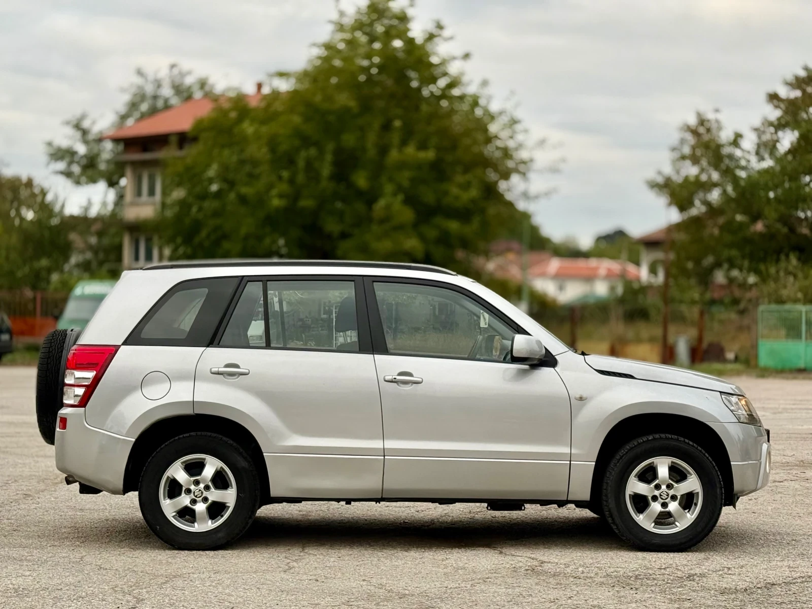 Suzuki Grand vitara Keyless* Navi* Обслужен  - изображение 4