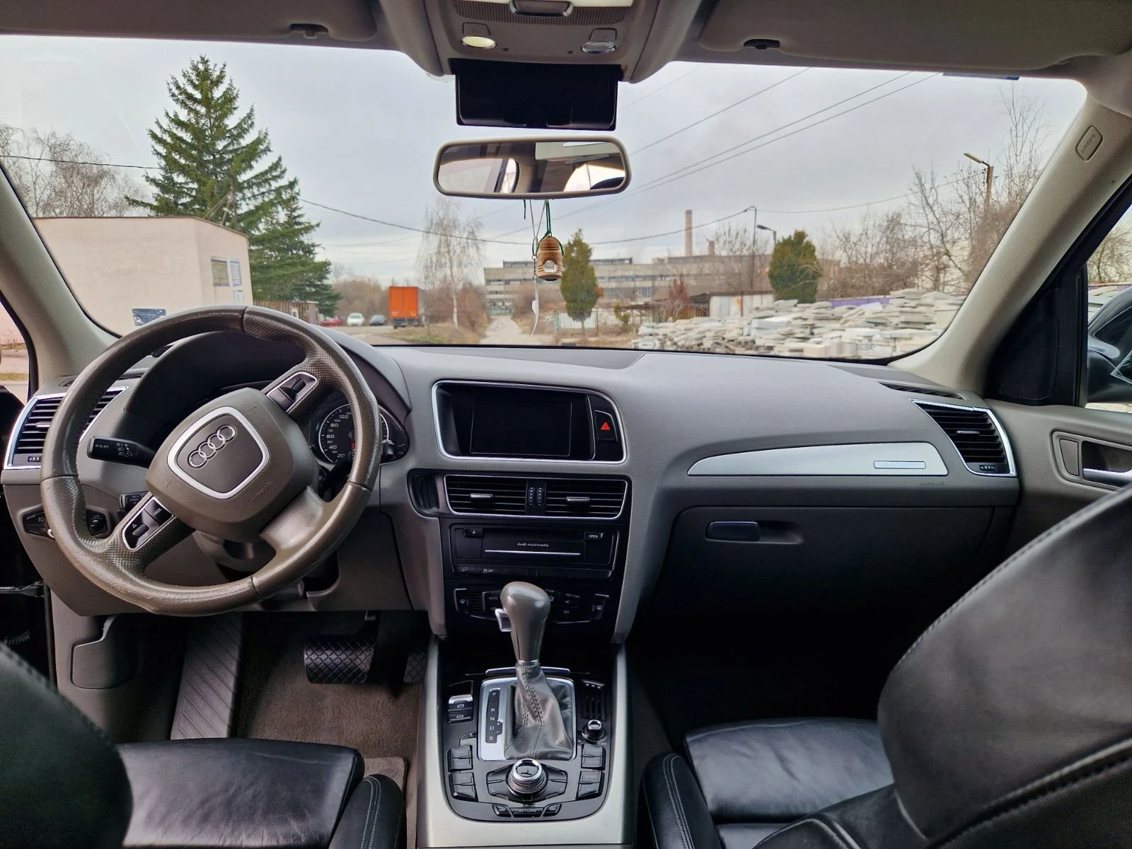 Audi Q5 3.0, снимка 7 - Автомобили и джипове - 53835523