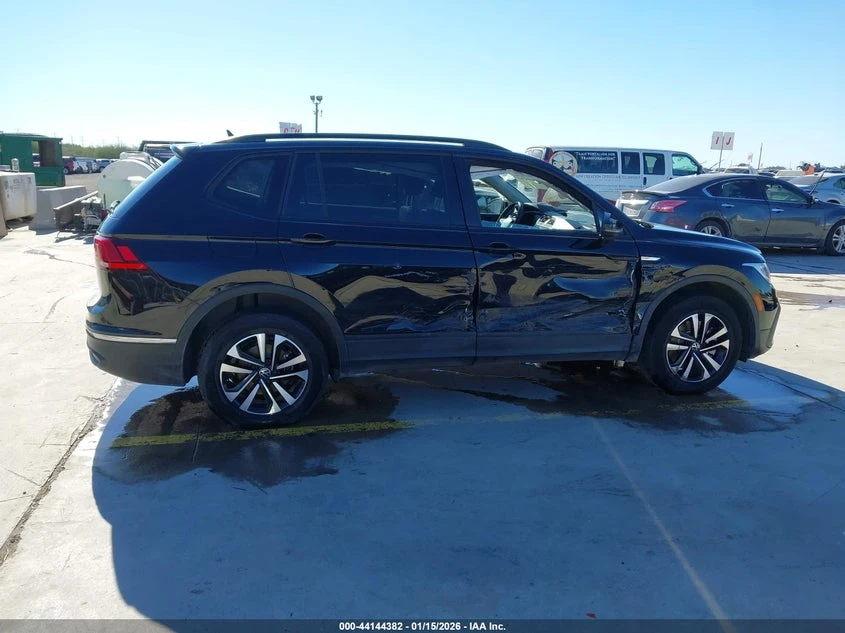 VW Tiguan 2l Volkswagen 2.0T S, снимка 13 - Автомобили и джипове - 54141645