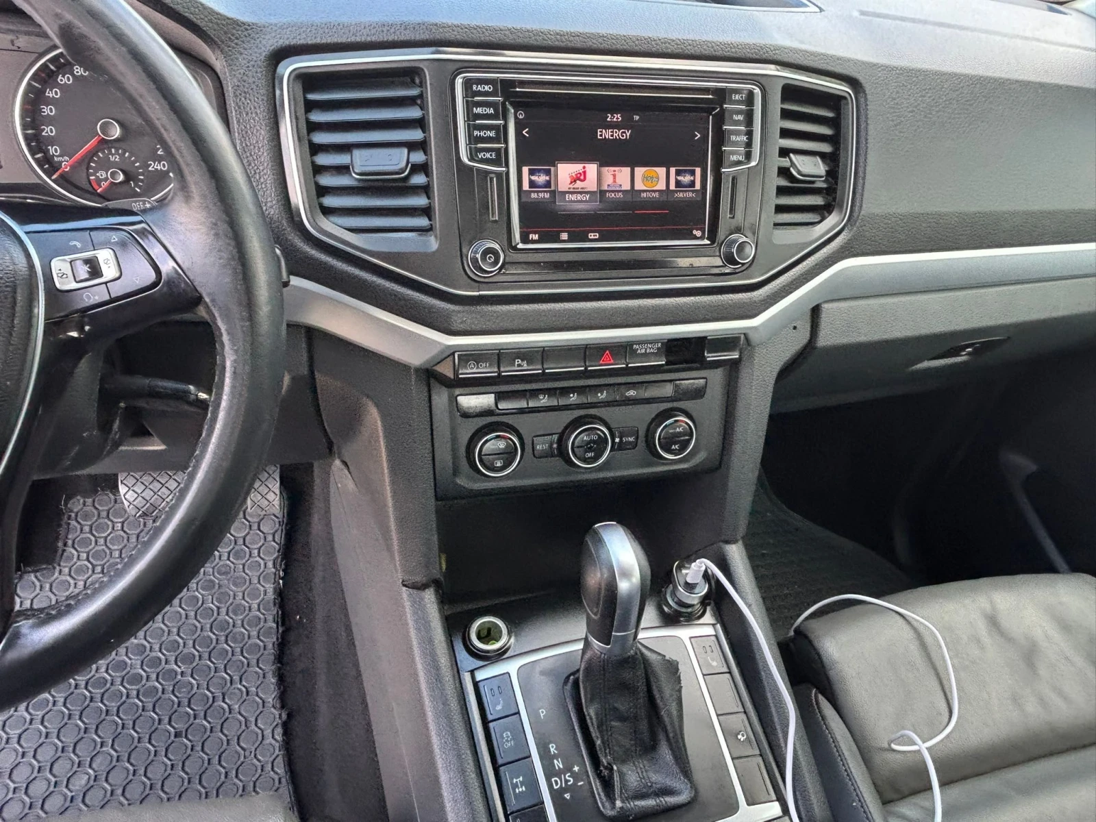 VW Amarok, снимка 13 - Автомобили и джипове - 54405468