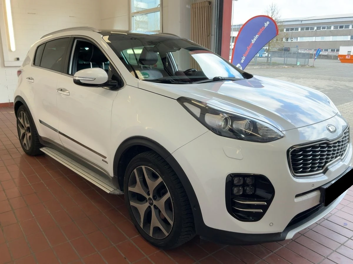 Kia Sportage 2.0CRDI* GT Line* Дистроник* Обдухване* JBL* Пано, снимка 3 - Автомобили и джипове - 54829941