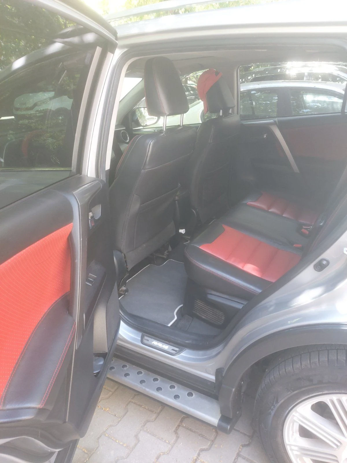 Toyota Rav4  hybrid , снимка 4 - Автомобили и джипове - 55697671