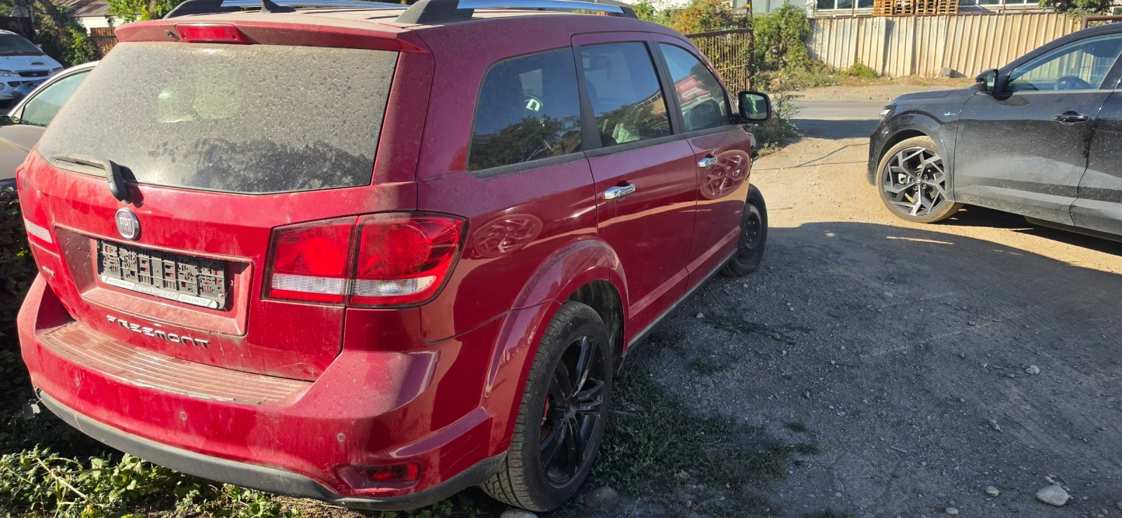 Fiat Freemont, снимка 3 - Автомобили и джипове - 56090371