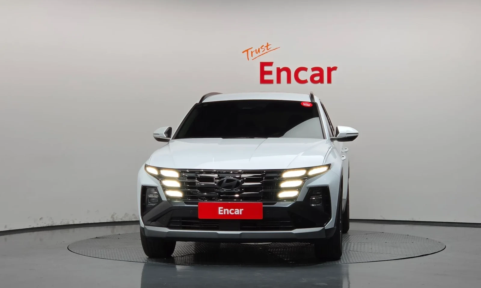 Hyundai Tucson, снимка 2 - Автомобили и джипове - 56657576