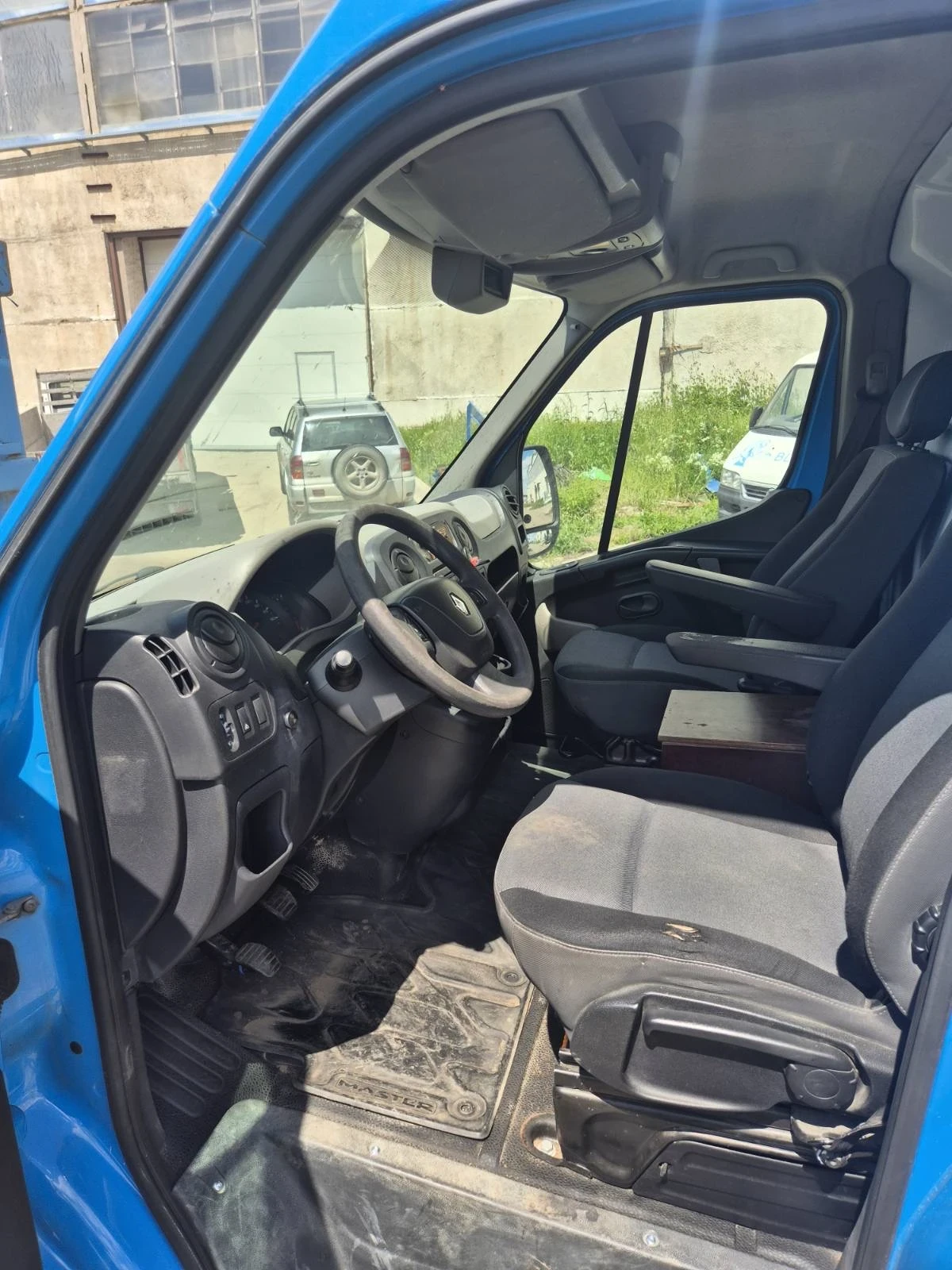 Renault Master, снимка 9 - Бусове и автобуси - 54412307
