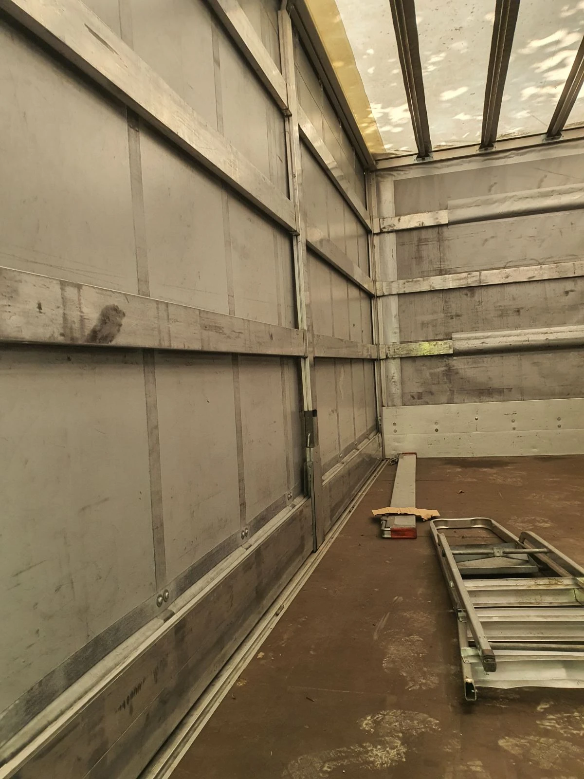 Renault Master, снимка 17 - Бусове и автобуси - 54803416