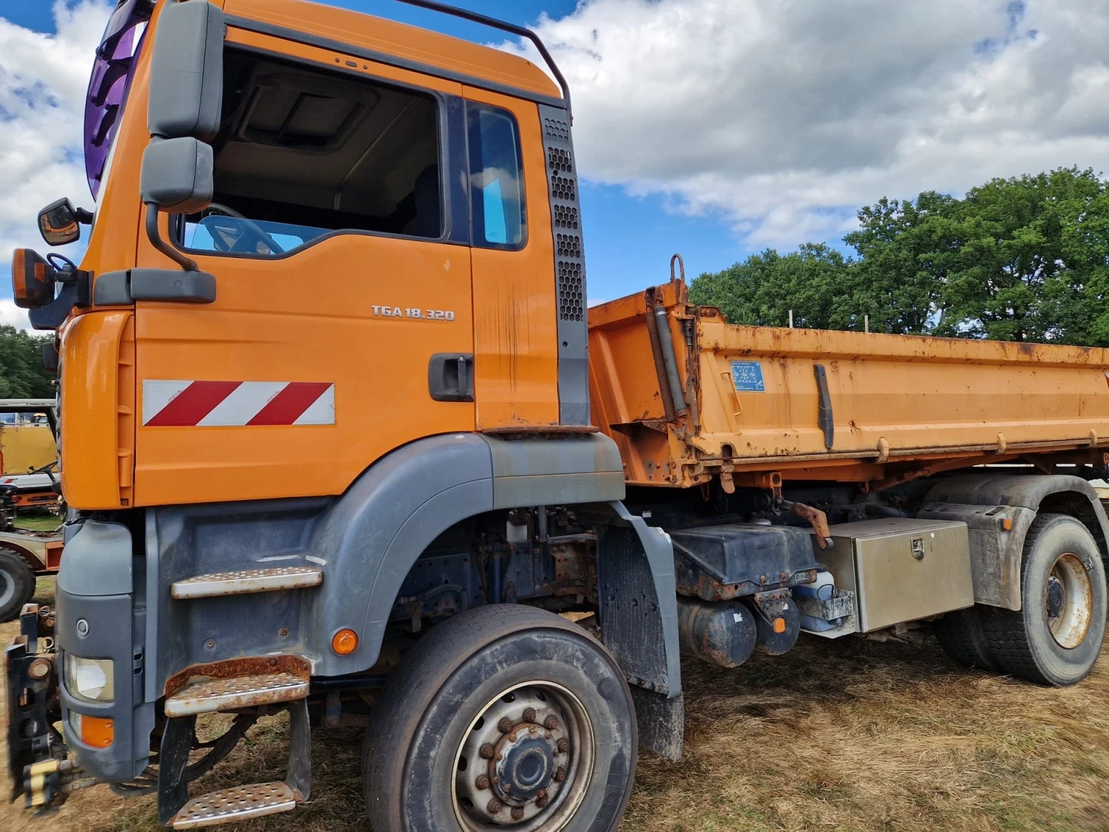 Man Tga 18.320 4X4  самосвал - изображение 2