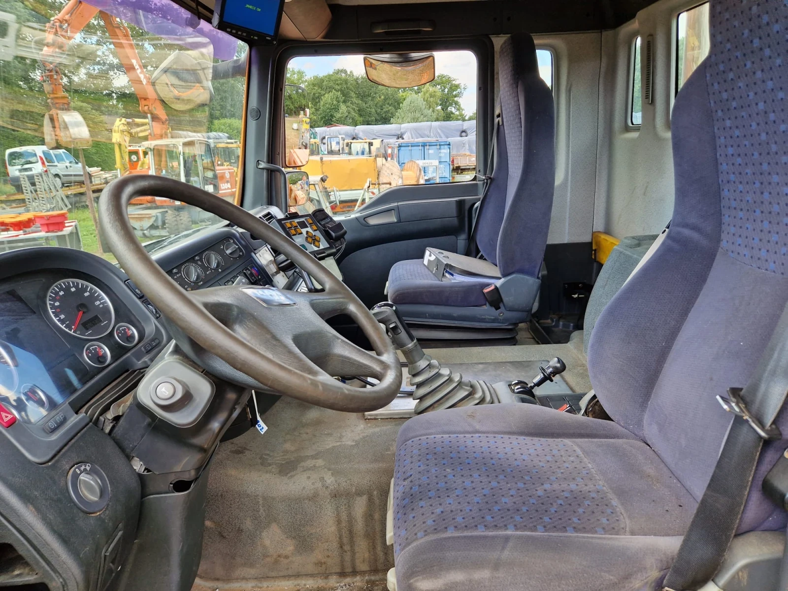Man Tga 18.320 4X4  самосвал - изображение 4