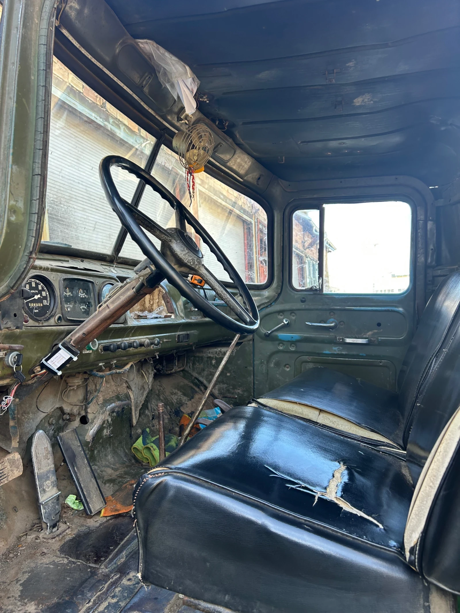 Zil 131, снимка 4 - Камиони - 54606806
