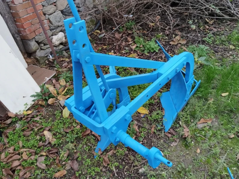 Плуг Amazone Гръцки, снимка 2 - Селскостопанска техника - 52554505