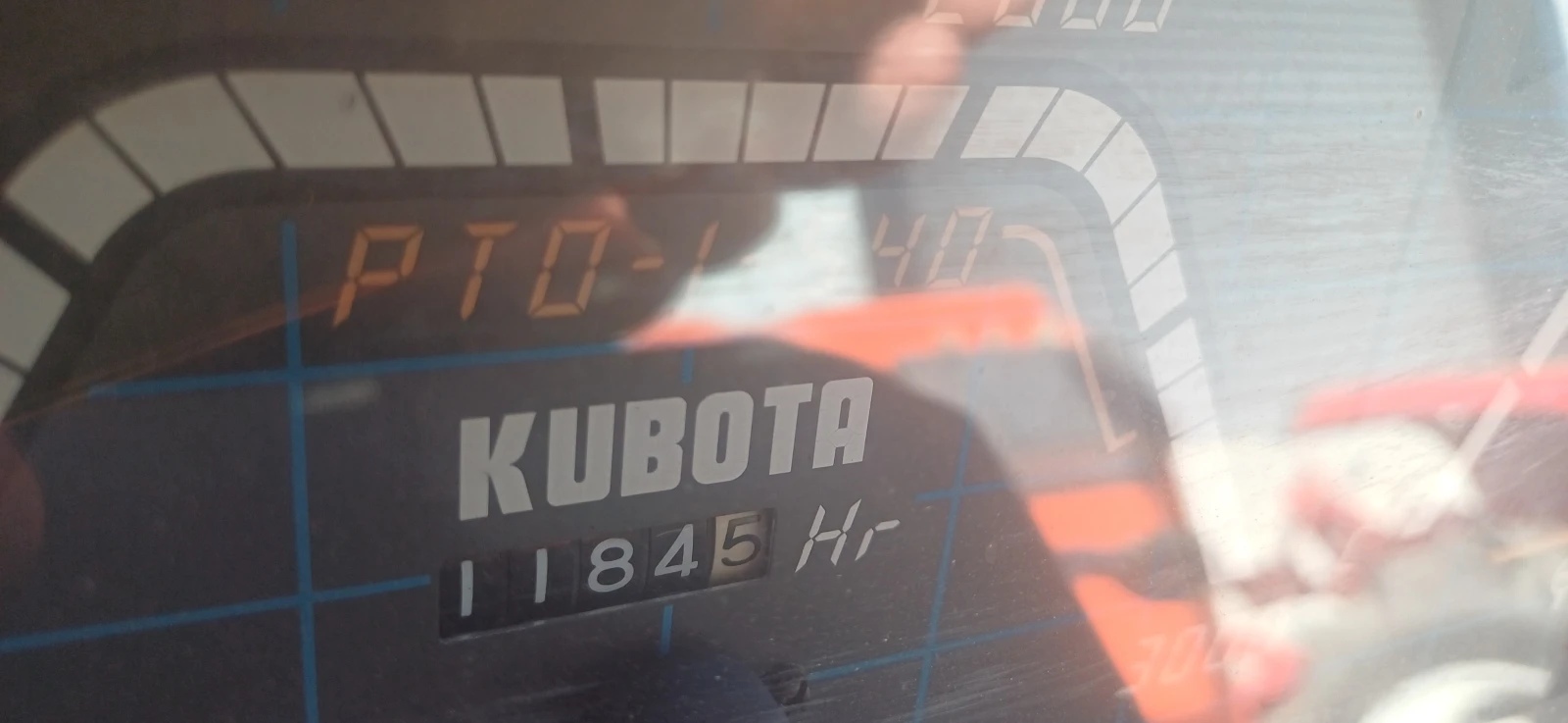 Трактор Kubota L1-435 - изображение 3