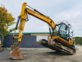   JCB