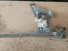 Стъклоповдигач преден десен Mercedes Sprinter 2006-2012 , снимка 1