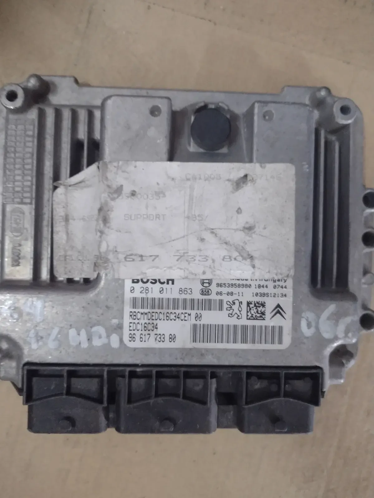 9661773380  EDC16C34   �������� �������� �� PEUGEOT, CITROEN 1.6 HDI   Bosch  0 281 011 863  | Mobile.bg � ����������� 1