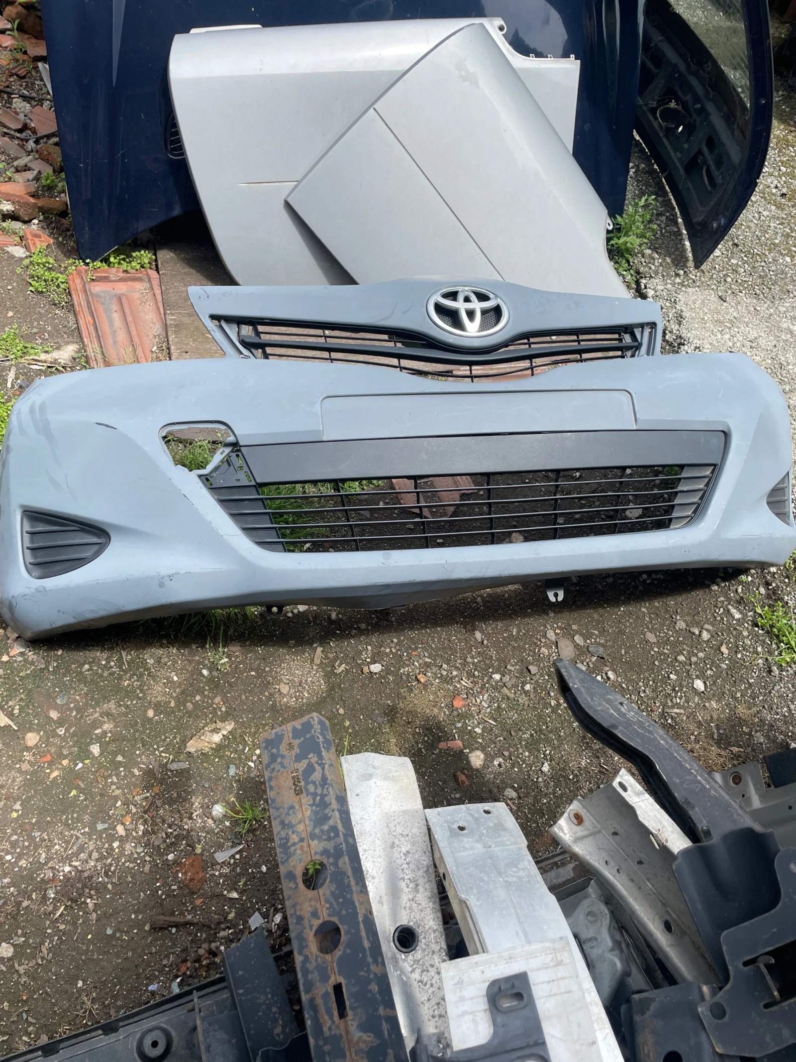     2013 | Mobile.bg   1