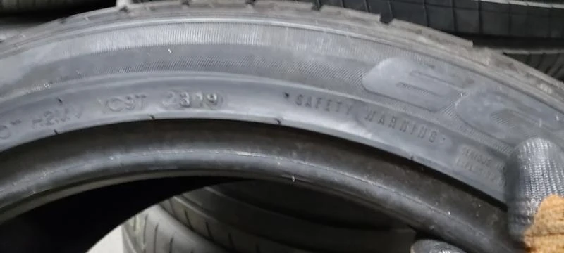 Гуми Летни 255/40R19, снимка 8 - Гуми и джанти - 32571903