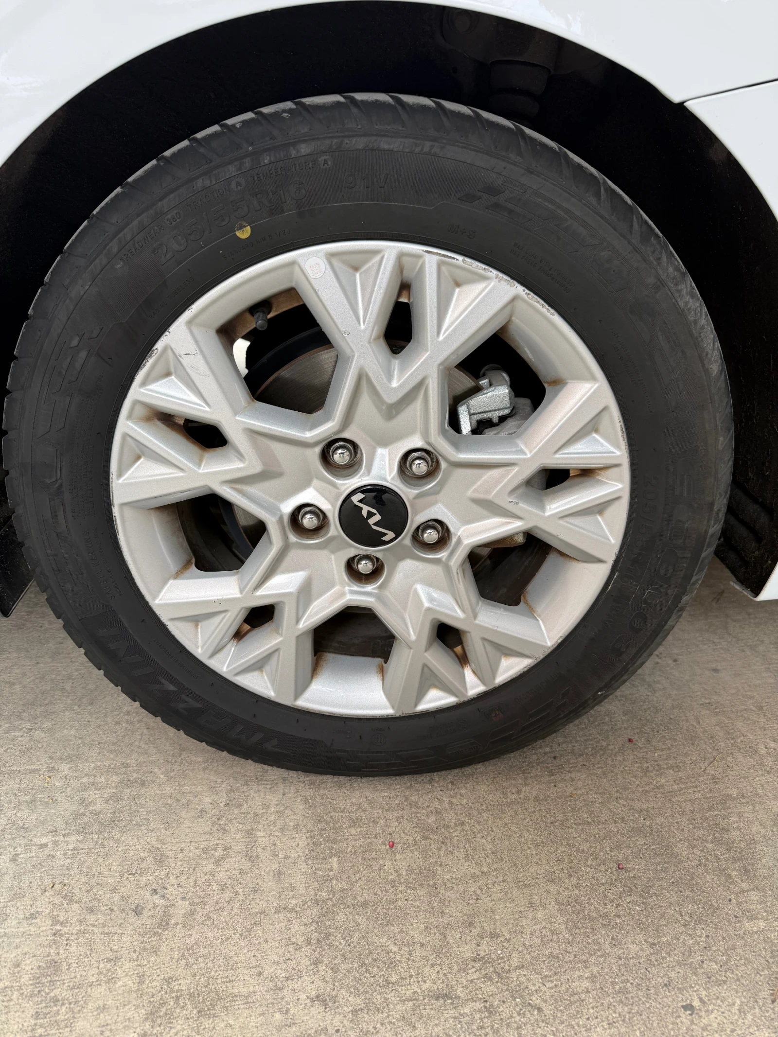 ���� � ������ 205/55R16 �� Kia Ceed | Mobile.bg � ����������� 4
