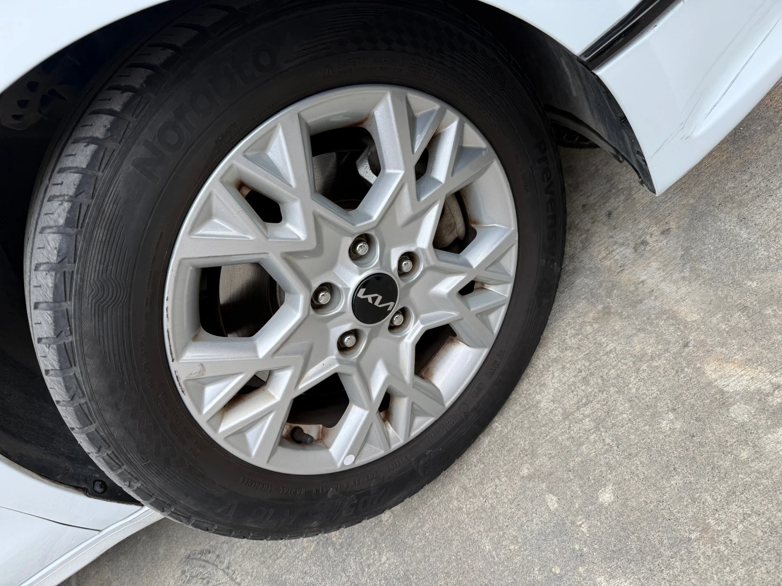 ���� � ������ 205/55R16 �� Kia Ceed | Mobile.bg � ����������� 2