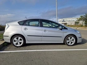 Toyota Prius 1.8 Live, снимка 3