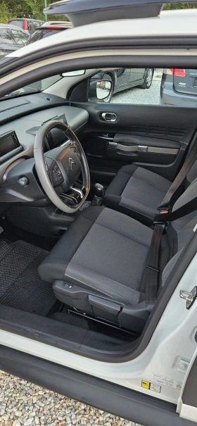 Citroen C4 Cactus 1.2, 82к.с., снимка 12