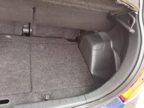 Toyota Yaris, снимка 5