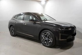 BMW iX xDrive40*Titanbronze*Iconic*Harman Kardon*ГАРАНЦИЯ, снимка 3