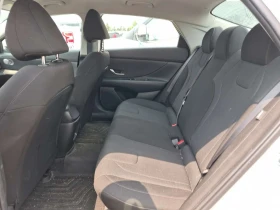 Hyundai Elantra ESSENTIAL * CARFAX * БЕЗ ПЪРВОНАЧАЛНА ВНОСКА - 15500 € / 30315.36 лв. - 54410992 11