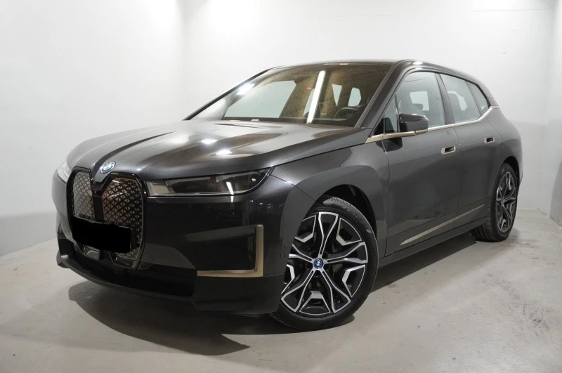 BMW iX xDrive40*Titanbronze*Iconic*Harman Kardon*ГАРАНЦИЯ, снимка 2 - Автомобили и джипове - 47451460