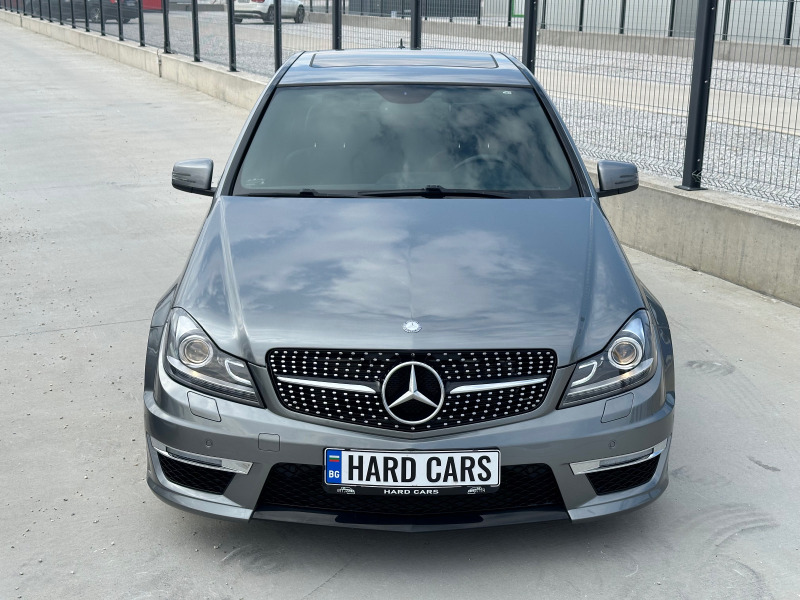 Mercedes-Benz C 300 4-Matic*AMG*, снимка 2 - Автомобили и джипове - 44354228