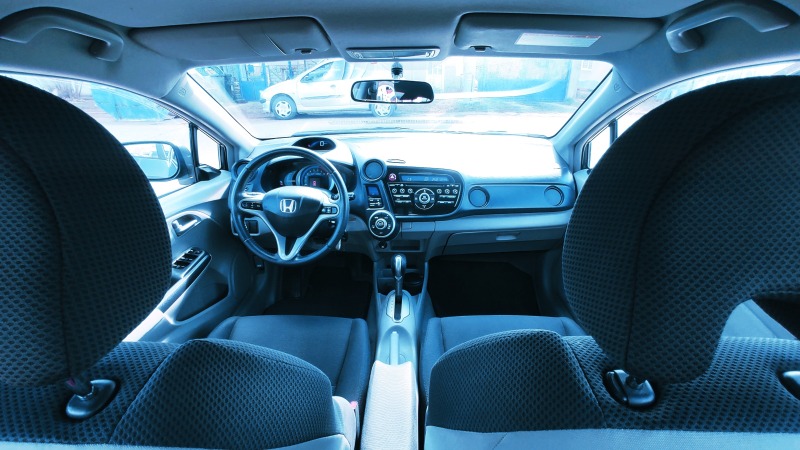 Honda Insight HYBRID КАТО ОТ МАГАЗИНА, НОВ!!!, снимка 15 - Автомобили и джипове - 44422890
